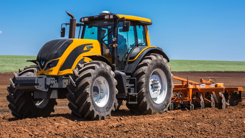Tractor Valtra A4