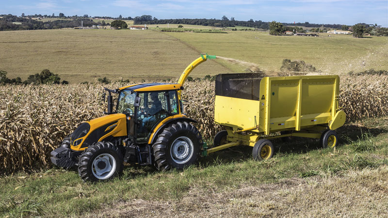Tractor Valtra A4